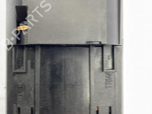 Used Headlight switch VW POLO (9N_, 9A_) 1.4 TDI (80 hp) 22831464