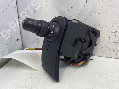 Used Switch RENAULT CLIO III (BR0/1, CR0/1) 1.5 dCi (88 hp) 28610420