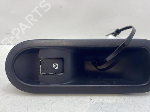 Used Left rear window switch RENAULT MEGANE II (BM0/1_, CM0/1_) 1.5 dCi (BM1F, CM1F) (86 hp) 29141418