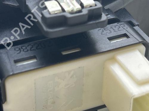 Used Right front window switch Right front window switch 37732866 37732866