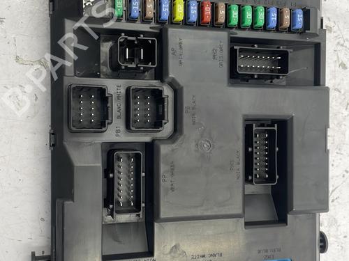 Used Fuse box CITROËN C3 Picasso (SH_) 1.6 BlueHDi 100 (99 hp) 22846077