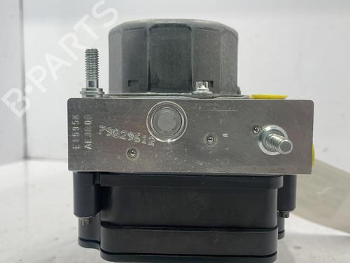 ABS pump DACIA SANDERO II TCe 90 (B8M1, B8MA, B8AC) | BP22830682M43 