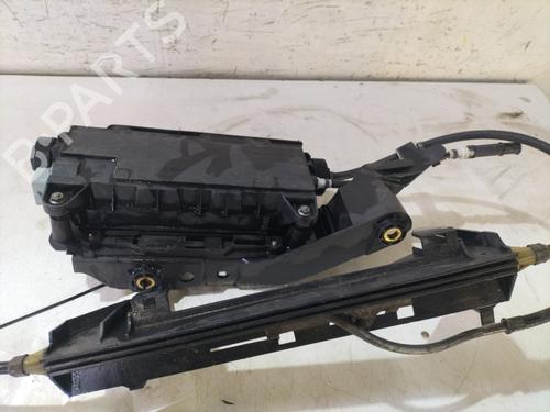 Electric handbrake RENAULT SCÉNIC II (JM0/1_) 1.5 dCi (JM1E, JM16) | BP31143724E5 