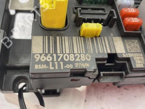 Fuse box PEUGEOT 307 (3A/C) 1.6 HDi | BP22842457E1 
