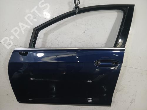 Used Left front door VW GOLF VIII Variant (CG5, DB5) 2.0 TDI (150 hp) 30184391