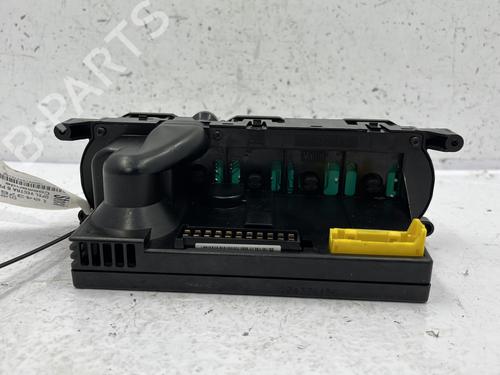 Used Climate control Climate control OPEL VECTRA B (J96) 2.2 DTI 16V (F19) (125 hp) 24981834 24981834