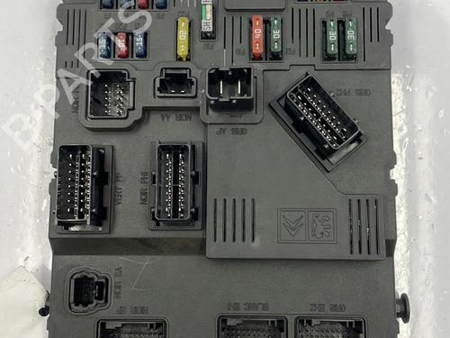Used Fuse box Fuse box PEUGEOT 206 Hatchback (2A/C) 1.4 HDi eco 70 (68 hp) 22830275 22830275