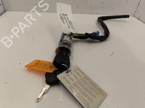 Used Ignition barrel PEUGEOT 206 Hatchback (2A/C) 1.4 i (75 hp) 25899573