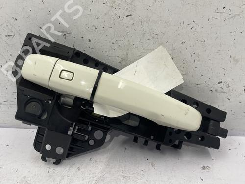 Used Front right exterior door handle AUDI Q3 (8UB, 8UG) 2.0 TDI quattro (177 hp) 25120474