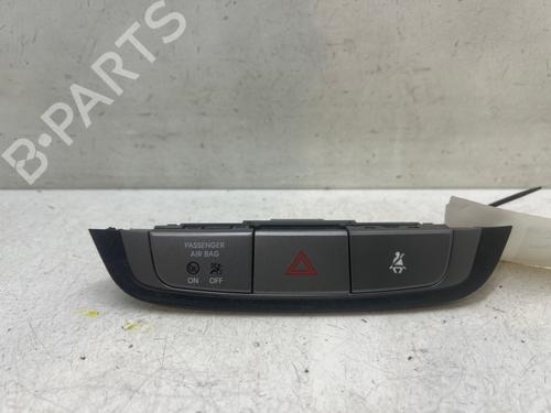 Warning switch HYUNDAI ix35 (LM, EL, ELH) 1.7 CRDi | BP39894094I22 - Image 3