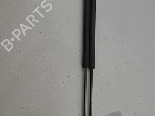 Used Tailgate lift support FORD MONDEO III Turnier (BWY) 2.0 16V TDDi / TDCi (115 hp) 22820222