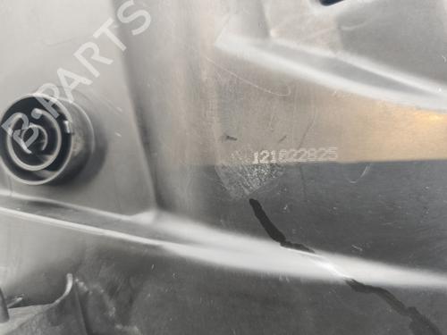 Left headlight VW POLO IV (9N_, 9A_) 1.2 12V | BP32382833C28 