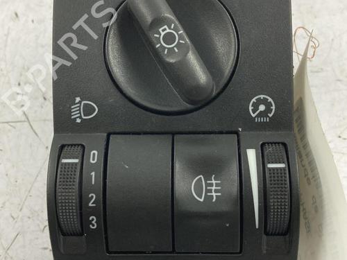Used Headlight switch OPEL CORSA C (X01) 1.2 (F08, F68) (75 hp) 22816988