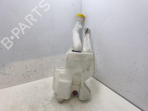 Used Windscreen washer tank RENAULT CLIO IV (BH_) 1.5 dCi 75 (75 hp) 28414898
