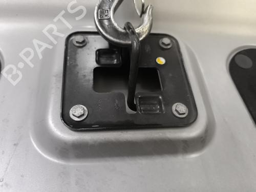 hood-ford-fusion-ju_-2002-2003-2004-2005-2006-2007-2008-2009-2010-2011-2012-34365231 main image