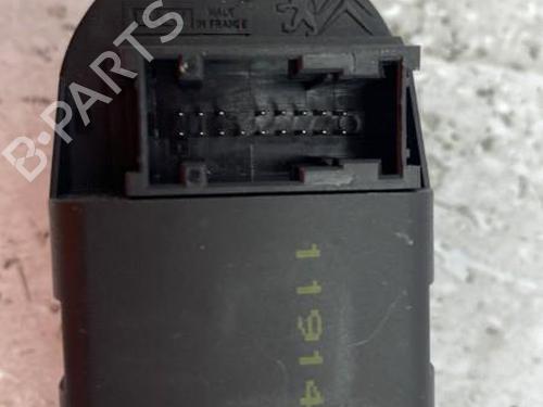 Used Switch Switch PEUGEOT 206 Hatchback (2A/C) 1.6 16V (109 hp) 22840594 22840594