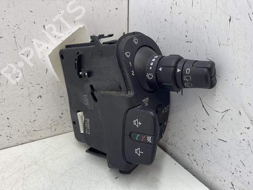 Used Steering column stalk RENAULT KANGOO / GRAND KANGOO II (KW0/1_) 1.5 dCi 90 (KW05, KW08, KW0G, KW11) (90 hp) 28610392