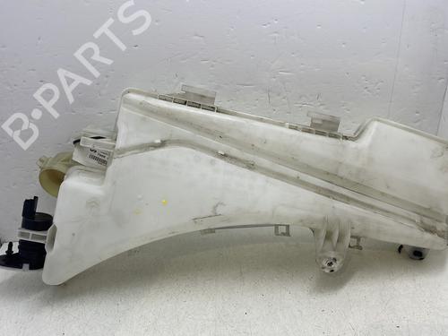 Used Windscreen washer tank PEUGEOT 5008 II (MC_, MJ_, MR_, M4_) 1.6 THP 165 (M45GZW, M45GYW, M45GYV) (165 hp) 31636906