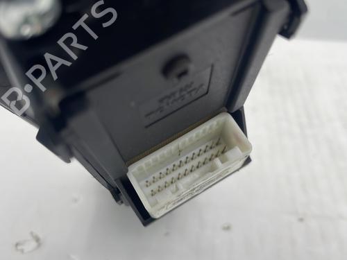 Left front window switch TOYOTA COROLLA (_E12_) 1.4 D (NDE120_, NDE120R) | BP32008901I27