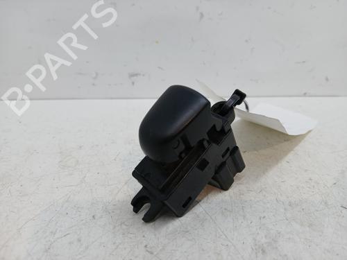 Used Right front window switch NISSAN JUKE (F15) 1.5 dCi (110 hp) 29515951