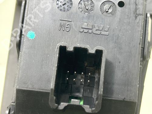 Left front window switch OPEL ASTRA J Sports Tourer (P10) | BP37660954I27 - Image 2
