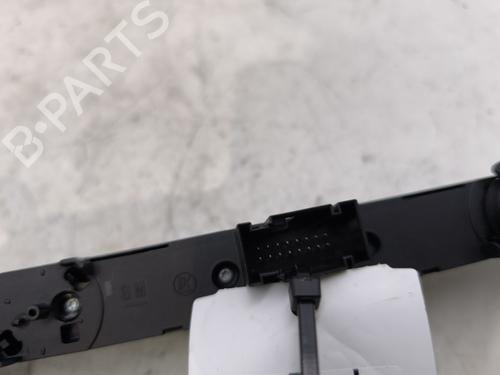 Used Warning switch Warning switch OPEL ZAFIRA / ZAFIRA FAMILY B (A05) 1.9 CDTI (M75) (100 hp) 27093935 27093935