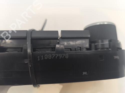 Climate control TOYOTA AURIS (_E18_) 1.8 Hybrid (ZWE186_, ZWE186R) | BP31706118I5 