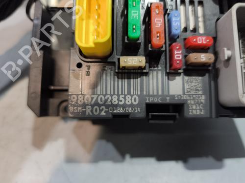 Fuse box CITROËN C5 III (RD_) 2.0 HDi 165 (RDRHHA, RDRHH8) | BP29439135E1 