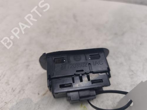 Used Right rear window switch Right rear window switch MERCEDES-BENZ A-CLASS (W177) A 250 4-matic (177.047) (224 hp) 27288097 27288097