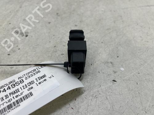 Used Left front window switch Left front window switch HYUNDAI ix35 (LM, EL, ELH) 2.0 CRDi 4WD (136 hp) 40515979 40515979