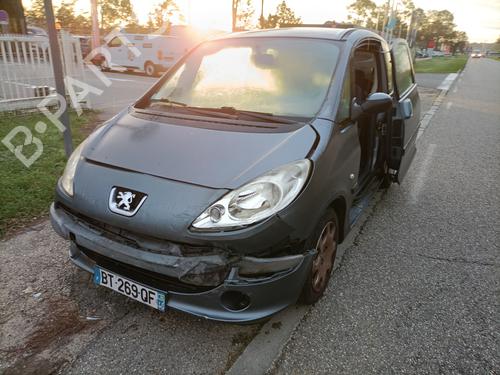Teile für PEUGEOT 1007 (KM_) 1.4 HDi (68 hp) 4395111 