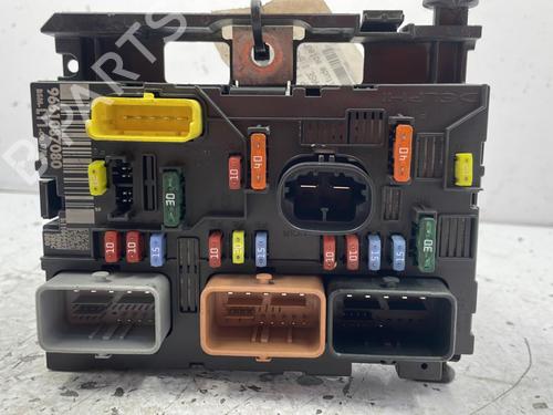 Fuse box PEUGEOT 307 Break (3E) 1.6 HDi 110 | BP22842670E1 