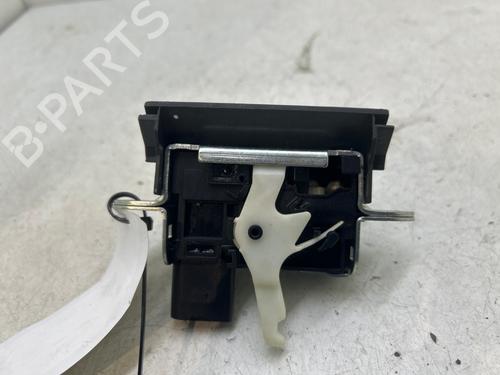 Used Tailgate lock Tailgate lock 37032126 37032126