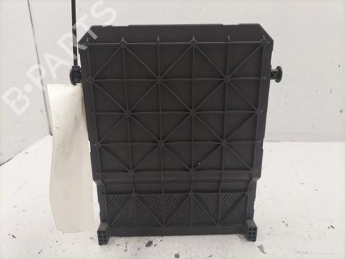 Used Fuse box Fuse box CITROËN XSARA PICASSO (N68) 2.0 HDi (90 hp) 22846036 22846036