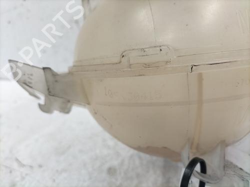 Expansion tank PEUGEOT 3008 II SUV (MC_, MR_, MJ_, M4_) 1.2 THP/ PureTech 130 (MRHNSM, MRHNSU, MRHNSJ, MRHNYW,... | BP25602961C120