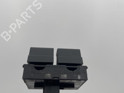 Used Left front window switch Left front window switch SEAT LEON (1P1) 1.9 TDI (105 hp) 32703688 32703688