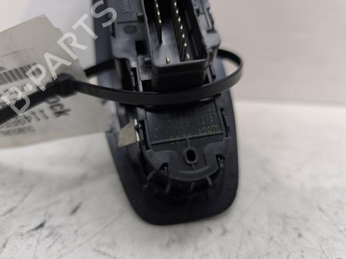 Left front window switch PEUGEOT 208 I (CA_, CC_) 1.2 VTI 82 | BP30200215I27