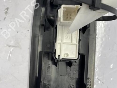 Right rear window switch PEUGEOT 208 I (CA_, CC_) 1.2 VTI 82 | BP22834814I28 