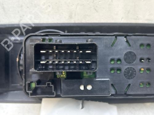 Left front window switch CITROËN DS3 (SA_) 1.6 HDi 90 | BP39600176I27 - Image 2