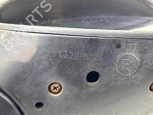 Used Right mirror Right mirror 39242142 39242142