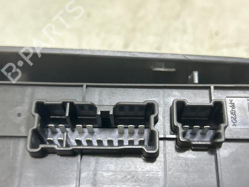 Left front window switch NISSAN JUKE (F15) 1.5 dCi | BP38030018I27 - Image 5