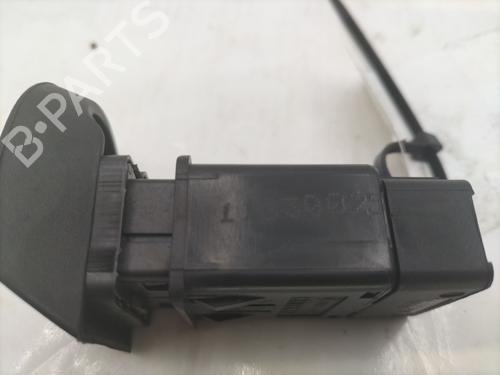 Warning switch RENAULT KANGOO Express (FC0/1_) D 65 1.9 (FC0E, FC02, FC0J, FC0N) | BP32204988I22 