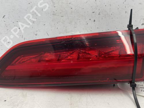 right-tailgate-light-skoda-karoq-nu7-nd7-2017-23830443 main image