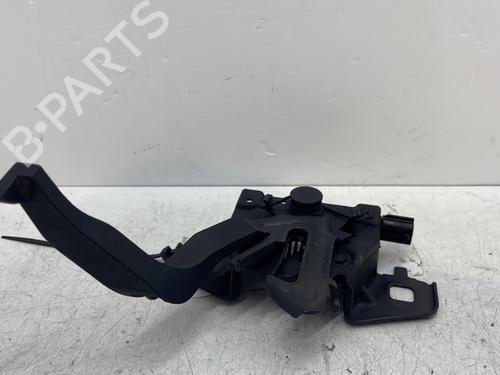 Used Hood lock DACIA DUSTER (HM_) 1.2 TCe 125 (HMMA) (125 hp) 30134836