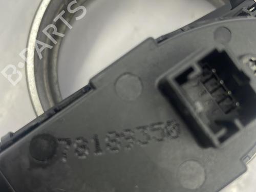 Used Right rear window switch Right rear window switch ALFA ROMEO GIULIETTA (940_) 1.6 JTDM (940FXD1A) (105 hp) 22830139 22830139