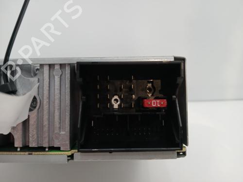 Used Radio Radio PEUGEOT 5008 (0U_, 0E_) 1.6 HDi (112 hp) 31267921 31267921