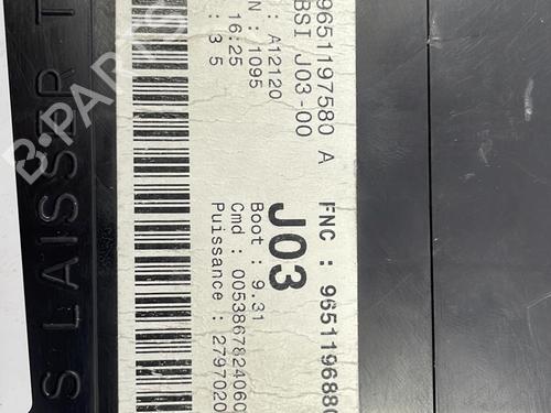 Used Fuse box Fuse box PEUGEOT 307 SW (3H) 2.0 HDi 135 (136 hp) 22829423 22829423