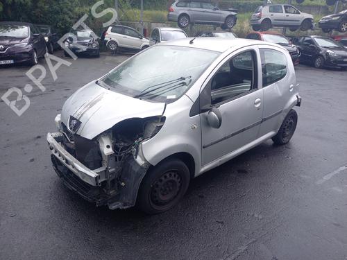 Used Parts PEUGEOT 107 (PM_, PN_) 1.0 4418174