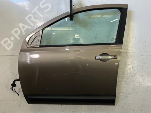 Used Left front door Left front door 34260260 34260260