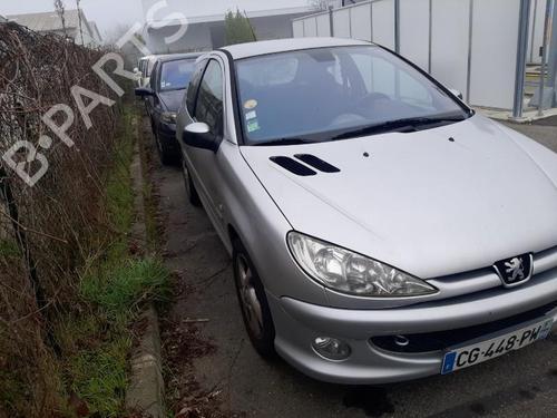Fuse box PEUGEOT 206 Hatchback (2A/C) 1.4 16V | BP22832751E1 
